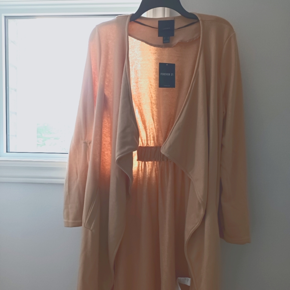 New FOREVER 21 Jacket, cream color